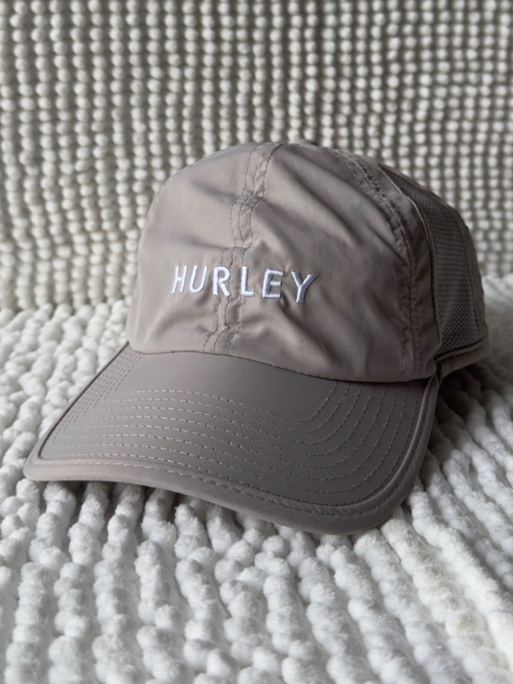 Hurley Taupe Mesh-Back Cap with White Logo Embroidery